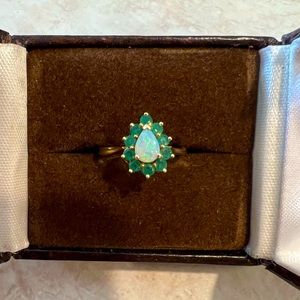 14 Karat Gold Ring with Emerald Green Stones and Opal
